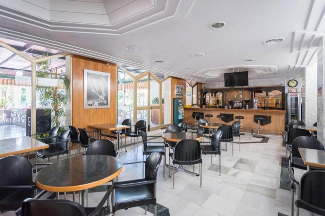 בנאלמדנה El Estudio De La Playa Benalbeach Vistas Al Mar מראה חיצוני תמונה