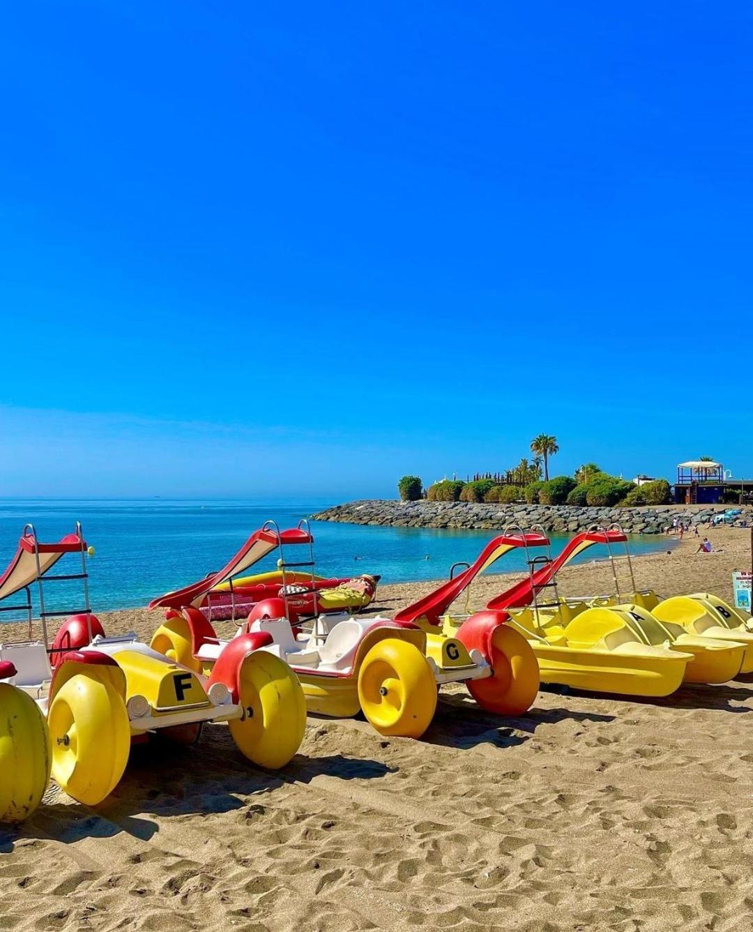 בנאלמדנה El Estudio De La Playa Benalbeach Vistas Al Mar מראה חיצוני תמונה